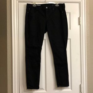GAP Black Legging Jean